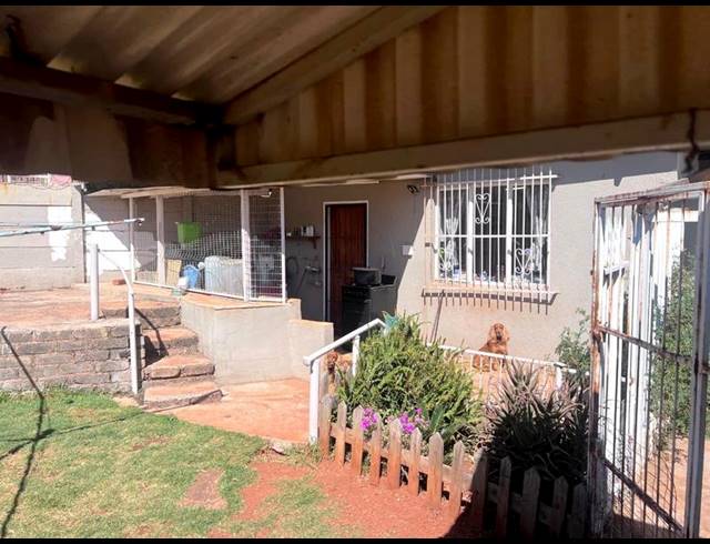3 BEDROOM HOUSE FOR SALE IN ROODEKRANS